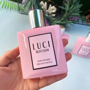 Luci discount blossom perfume