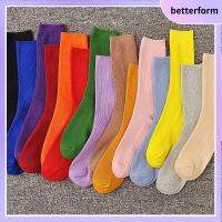 BETTERFORM ท่อขนาดกลาง ถุงเท้าหลอดขนาดกลาง สีทึบทึบ ถนนตามท้องถนน ถุงเท้าขนฟูฮาราจูกุ เทรนด์สีเขียวสีส้ม พังก์สไตล์ ถุงเท้ากองถนน ผู้หญิงผู้ชาย