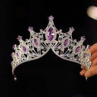 เครื่องประดับศีรษะเจ้าสาวสีส้มกับผู้หญิงที่มีสีสันงดงาม Tiaras โลหะผสมมงกุฎวันเกิด