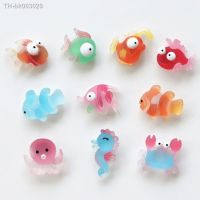 ﹉♞ 10pcs Ocean Theme Various Fish/Crab/Seahorse Fridge Magnet for Home Decor Colorful Magnetic Message Sticker Kids gift Hot Summer