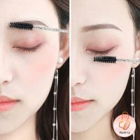 THUMBS UP แปรงปัดขนตา แบบใช้ครั้งเดียว แปรงปัดขนคิ้ว แปรงปัดมาสคาร่า  Eyelash brush