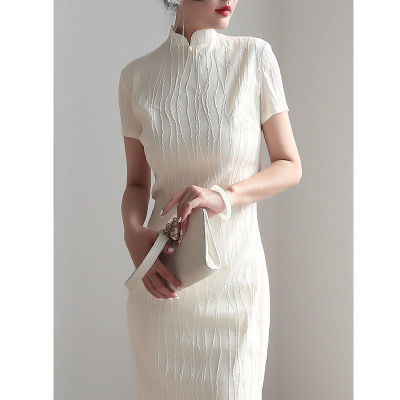 เดรสแฟชั่น2023สำหรับฤดูร้อนสินค้าใหม่ผ้าแจ็คการ์ดแขนสั้นสีขาวเดรสสีแชมเปญสวยงาม