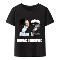 การพิมพ์ที่ยอดเยี่ยม Novak Djokovic 22 Y2K เสื้อยืดบุรุษเสื้อผ้าบุรุษเสื้อผ้า camiseta hombre Street shortsleev สไตล์สร้างสรรค์