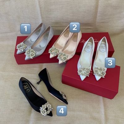 2023 new RV Pearl Drill Button 4 Colors Pointy High-Heeled Shoes Silk Shoes 4.5cm