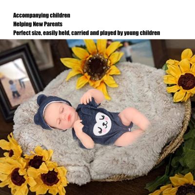 Dreamcradle ชุดตุ๊กตาเด็กทารกแรกเกิด 12 นิ้ว ล้างทําความสะอาดได้ ซิลิโคนนุ่ม นอนหลับ เด็กผู้ชาย พร้อมเสื้อผ้า ขวดนม