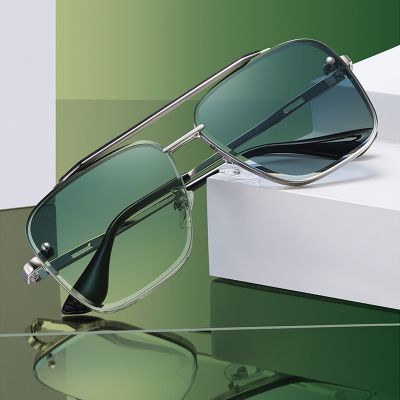 แว่นตากันแดดไล่ระดับสีแบบใหม่สำหรับผู้ชายแฟชั่นกรอบใหญ่ดีไซน์แว่นตากันแดดหรูหรา Lunette De Soleil Homme UV400