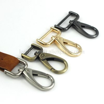 ：“{—— 1Pcs Metal Detachable Snap Hook Trigger Clips Buckles For Leather Strap/ Belt Keychain Weing Pet Leash Hooks 5 Sizes