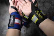 Quấn cổ tay loại tốt ProSupps - bảo vệ cổ tay trong tập luyện chơi thể thao