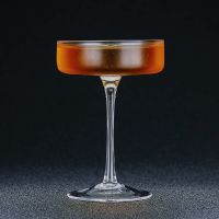 Flat-bottomed cocktail glass Japanese classical champagne creative martini mixing cup glass