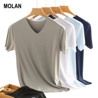 MOLAN เสื้อยืดแขนสั้นผู้ชาย เสื้อยืดคอวี  เสื้อยืดผู้ชาย  เสื้อยืดแขนสั้น  คอวี เสื้อยืดลำลอง  เสื้อยืดผ้าไหมเย็น  ไร้ขอบไร้รอยต่อ