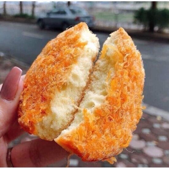 Tm 1 hộp 30 cái bánh ruốc gấu hàng date mới - ảnh sản phẩm 4