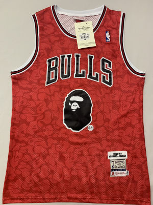 Ready Stock Hot Authentic Sports Jersey Mens Chicago Bulls 23 Michael Jordann BAPE X Mitchell Ness Red Jersey