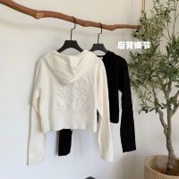 【Top Grade】23 Autumn/Winter New Embossed Jacquard Hooded Knitted Cardigan Womens Short Sweater Coat