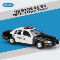 รถโมเดล รถตำรวจ ประตูและหน้ารถเปิดได้ Welly29370 ford 1999 crown victoria 1:24