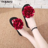 2023 new flip flops non-slip slope heel outerwear slippers women summer fashion all-match thick bottom seaside flower beach shoes