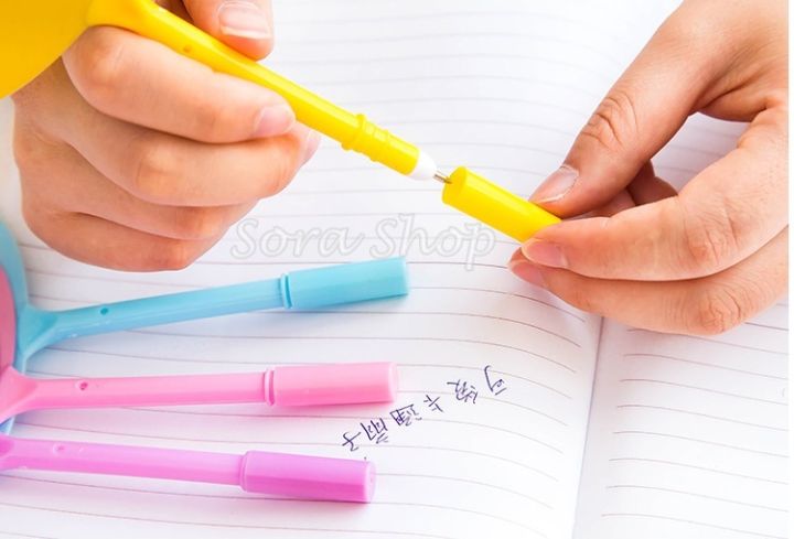 ปากกาลูกลื่น-พัดปากกา2in1-เครื่องเขียนนักเรียนสุดน่ารัก-ของขวัญของฝากของชำร่วยปากกา-พร้อมส่ง