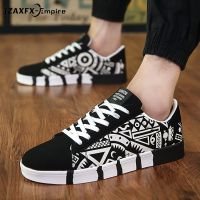 Men Casual Canvas Shoes Fashion Print Sneakers Summer Trainers Leisure Shoes Mens Flats Slip Shoes Chaussures pour hommes