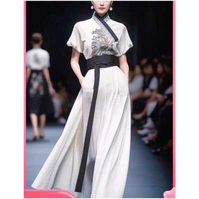 ชุดเสื้อ Hanfu สำหรับผู้หญิงเสื้อสไตล์จีนแบบปรับปรุงใหม่จับคู่กับกระโปรงสั้นกระโปรงหน้าม้าชุดเดินทางทุกวัน