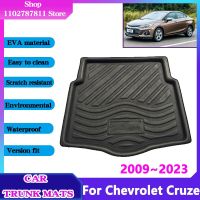 แผ่นรองท้ายรถสำหรับ Chevrolet Cruze แผ่นรองที่จัดเก็บสินค้า2009 ~ 2023ของซีดานกันน้ำกันลื่นวัสดุบุรองกระเป๋า