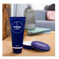 German native Nivea classic big blue can tube 100ml nourishing moisturizing and rejuvenating skin