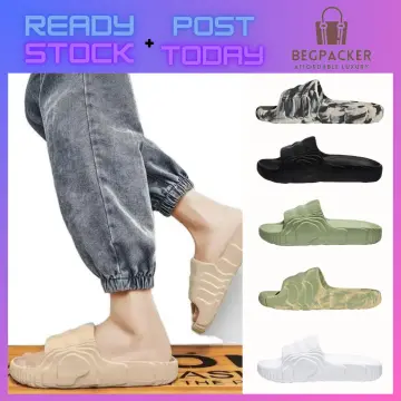 Comfy yeezy slippers hot sale