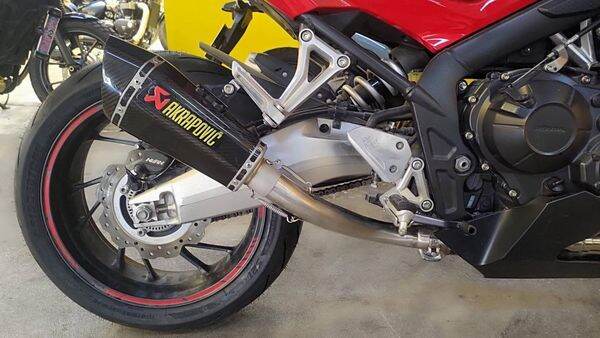 สลิปออน-cb-cbr650-คอ-2-นิ้วและ-2-5-นิ้ว