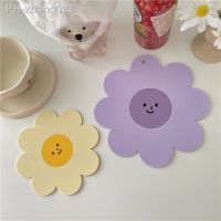 Cute Table Coasters Flower Insulation Dining Placemat Anti-Skid Coffee Cup Mats for Kitchen Family Office Home Table Decor