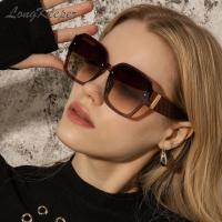 Fashion Cat Eye Sunglasses Women Brand Designer Retro Square Black Green Eyewear Female Nails Sun Glasses Shades UV400 Men