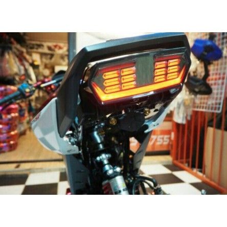 สินค้าขายดี-ไฟท้ายแต่ง-racing-king-แถม-รีเรย์-led-ใส่-msx-125-msx-125-sf-cbr-650f-ctx-700-cb-650f-demon-125-ราคาถูก-อะไหล่แต่งมอเตอร์ไซค์-อุปกรณ์แต่งรถมอเตอร์ไซค์-อะไหล่รถมอไซค์-อะไหล่จักรยานยนต์