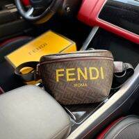 กระเป๋า Fendi Messenger กระเป๋าใหม่ผู้ชายหน้าอกกระเป๋าเอวกระเป๋า Messenger กระเป๋ากีฬากระเป๋าผู้ชายกระเป๋าเป้สะพายหลังความจุขนาดใหญ่อเนกประสงค์การค้าต่างประเทศ