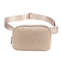 Plush Fabric Womens Waist Shoulder Crossbody Bag Small Fashion Lambs Wool Fluffy Fur Winter Female Bag Designer Handbags Running Belt