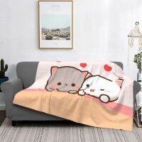 Peach และ Goma Mochi Cat Blanket ขนแกะปะการัง Plush ฤดูใบไม้ร่วงและฤดูหนาวแบบพกพาผ้าห่มบางครอบครัวห้องนอนปุยผ้าห่มบาง