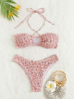 Bikini SET 2 ชิ้น ผ้าหยักร่อง พิมพ์ลายดอกไม้เล็กๆสีชมพู สายหวาน พร้อมส่งในไทย