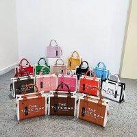 2023 Marc*JacobsˉNew Trendy Commuting European and American Handheld Tote Bag with Small Design Versatile Bag