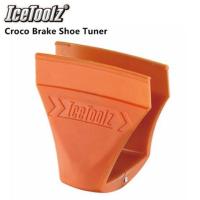 ตัวตั้งผ้าเบรค icetoolz croco brake shoe 55B1