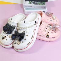 Crocs Jibbitz หัวเข็มขัดรองเท้า Aksesoris Sepatu แบบเจาะรูประดับคริสตัลห่วงโซ่มุก3D แบบ DIY สำหรับ Crcso