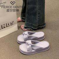 【July】 Shishen Thick-soled Slippers Outerwear 2023 Fashionable One-Word Going Out Beach Sandals