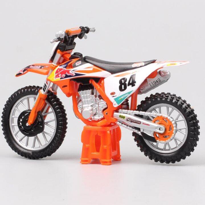bburago-1-18-2018-ktm-450-84โมเดลมอเตอร์ไซค์แข่งอัลลอยด์ของขวัญของเล่นเด็กของสะสมสำหรับโชว์รถโมเดลเหล็ก