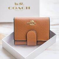 Wallet CH SIGNATURE MEDIUM CORNER WALLET