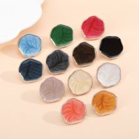 New Arrival Gold White Black Flower ABS Plastic Buttons For Needlework Clothing Women Coat Suit Cardigan 6PCS Sewing Button Haberdashery