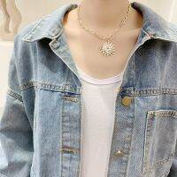 [COD] European and personality niche temperament retro design sun flower necklace sweater chain