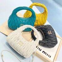 2023 MIUMIUˉspring new soft sheepskin underarm pleated small celebrity one-shoulder messenger handbag