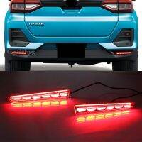 ไฟตัดหมอกท้าย LED ไฟติดรถยนต์2ชิ้นสำหรับตกแต่ง Bemper Belakang ไฟเบรก Toyota Raize 19-22 Tanto สั่งทำ