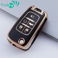 TPU Flip Car Key Fob Case Cover for Chevrolet Cruze Impala Camaro Garna Equinox Volt Yakista AVEO Impala GMC Terrain Keychain