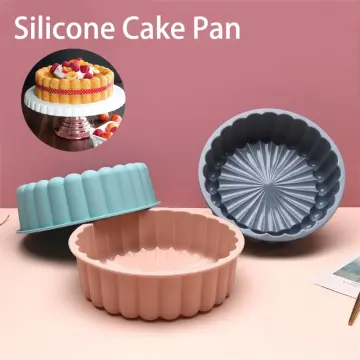 8 Inch Silicone Charlotte Cake Pan - Nonstick Round Silicone Mold for  Baking Strawberry Shortcake, Cheesecake, Brownie, Tart, and Pie - Reusable  Fluted Cake Pan 