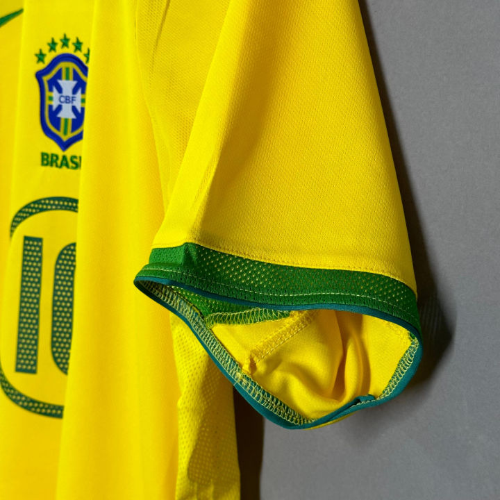 เสื้อกีฬาแขนสั้น-ลายทีมชาติฟุตบอล-brazil-ronaldor-dini-okaka-สีเหลือง-2004