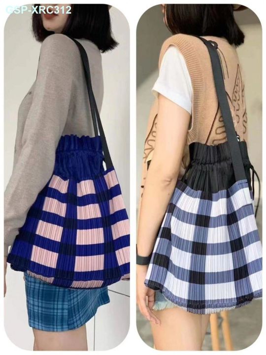 issey-miyake-japanese-miyake-pp-series-new-ms-color-light-backpack-backpack-dumplings-bump-counters-with-the-bag