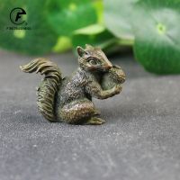 Antique Copper Squirrel Small Statue Desktop Ornaments Cute Animal Figurines Miniatures Living Room Home Decoration Crafts Gifts