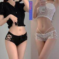 กางเกงชั้น ทรงเก๋ เซ็กซี่ ข้างตายข่าย โชว์สายไขว้เอว Chic sexy panties side mesh showing crossed waist straps.