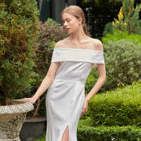 LALIT STUDIO Emily Dress White เดรสปาดไหล่ ผ่าหน้า สีขาว